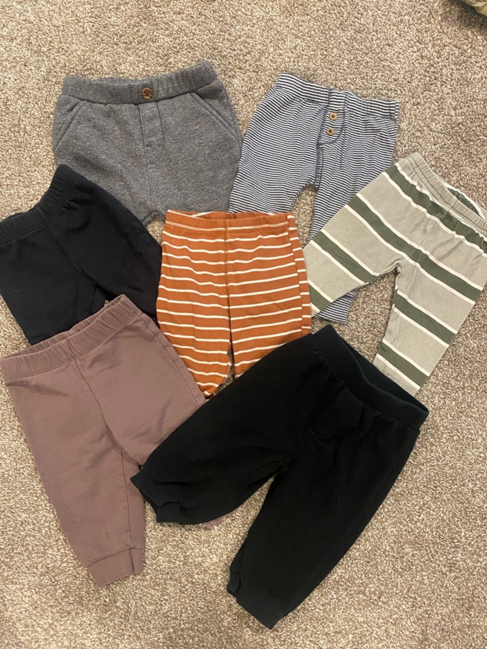 Baby boys carters lot of 7 pants size 9 months new with